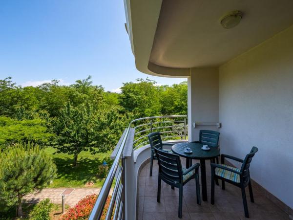 Adria Apartments : photo 3 de la chambre appartement avec terrasse