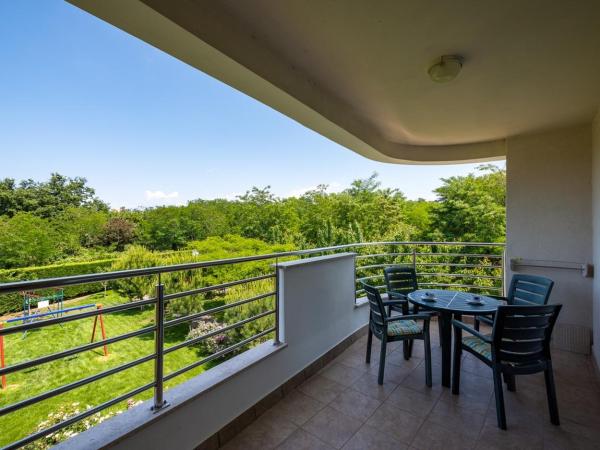 Adria Apartments : photo 1 de la chambre appartement avec terrasse