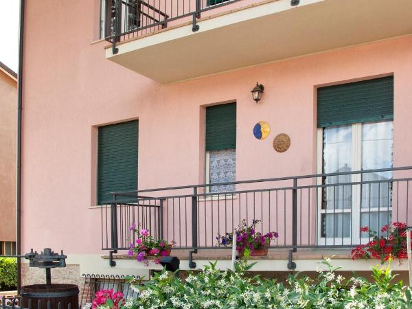 Le Bassotte b&b : photo 1 de la chambre chambre double avec terrasse