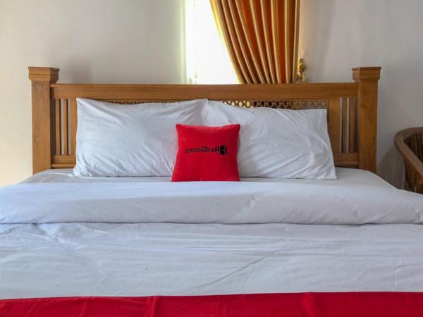 RedDoorz near XT Square 3 : photo 7 de la chambre chambre deluxe