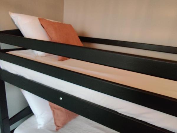 CarlstadCity H Boutique Hotell : photo 3 de la chambre chambre triple Économique