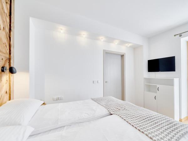 HEL : photo 10 de la chambre appartement deluxe