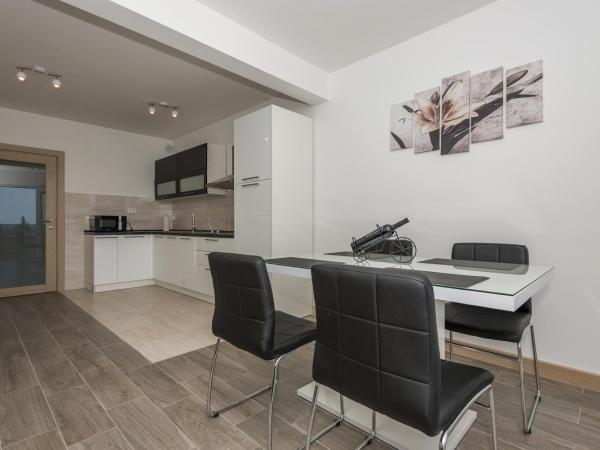 Apartments Villa Hadria : photo 8 de la chambre appartement 2 chambres