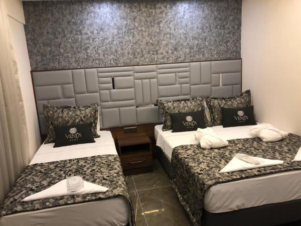 Venus Hotel : photo 10 de la chambre chambre triple