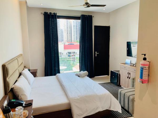 Hotel City Premier - Near Galleria Market , Super Mart-1 DLF Gurgaon : photo 4 de la chambre chambre double ou lits jumeaux exécutive