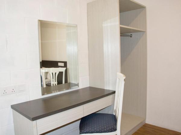Promenade Service Apartment : photo 5 de la chambre chambre familiale deluxe