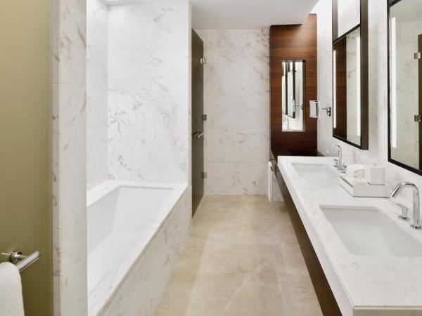 Address Sky View : photo 4 de la chambre chambre premier