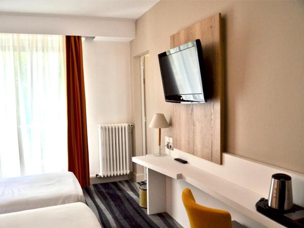 Kyriad Hotel Tours Centre : photo 3 de la chambre 2 lits simples