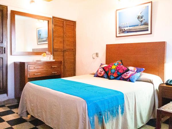 Hotel Posada De Roger : photo 1 de la chambre chambre double