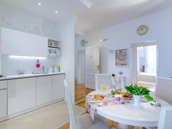 Guest House Flores : photo 6 de la chambre appartement 1 chambre