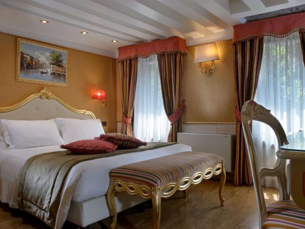 Hotel Olimpia Venice, BW Signature Collection 3sup : photo 9 de la chambre chambre lit queen-size supérieure avec vue - non-fumeurs