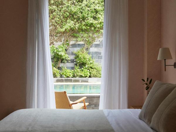 Boutique Hotel Mendi Argia : photo 5 de la chambre suite - vue sur piscine