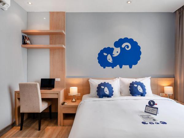 Kokotel Bangkok Dheva Thonglor : photo 3 de la chambre chambre lit king-size supérieure