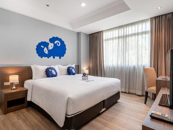 Kokotel Bangkok Dheva Thonglor : photo 1 de la chambre chambre quadruple deluxe