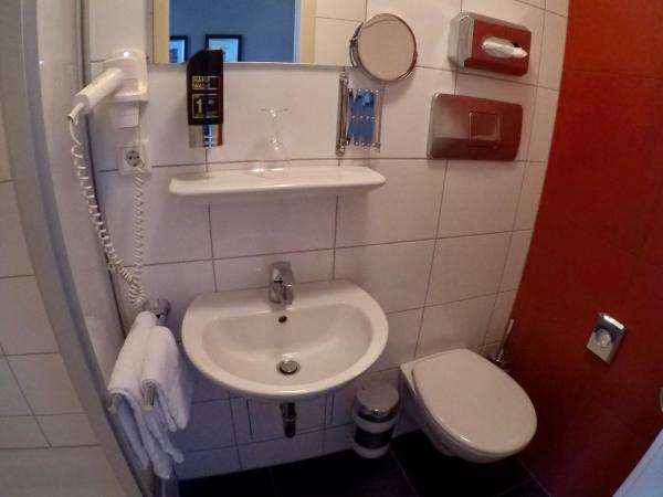 DAS Steeps Ihr Brauhaus und Hotel : photo 2 de la chambre chambre simple standard