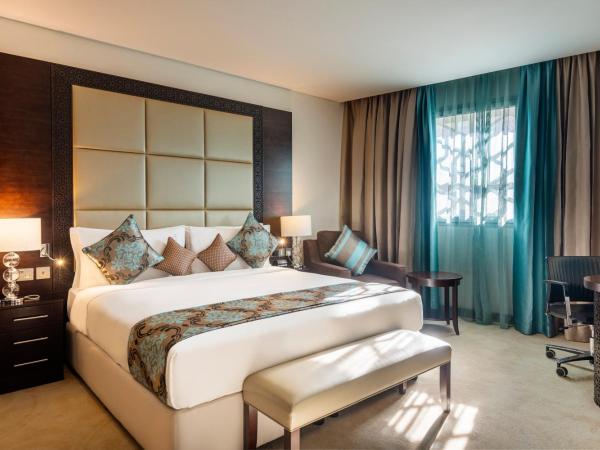 Holiday Inn AlSeeb Muscat, an IHG Hotel : photo 3 de la chambre suite exécutive 2 chambres lit king-size - non-fumeurs
