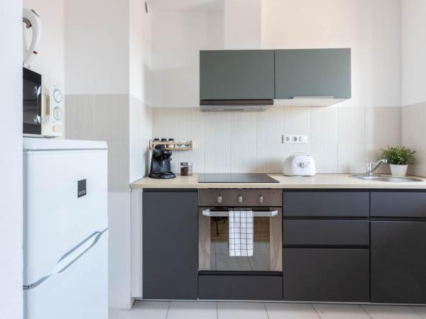 Corvin Plaza Apartments & Suites : photo 5 de la chambre appartement 2 chambres deluxe