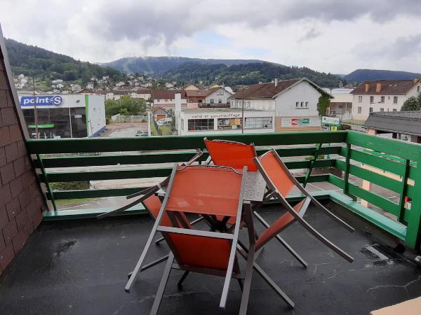 Hotel De La Route Verte : photo 3 de la chambre chambre familiale