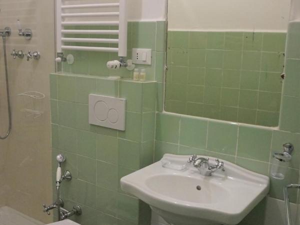 Le coccole : photo 9 de la chambre chambre lits jumeaux avec salle de bains privative