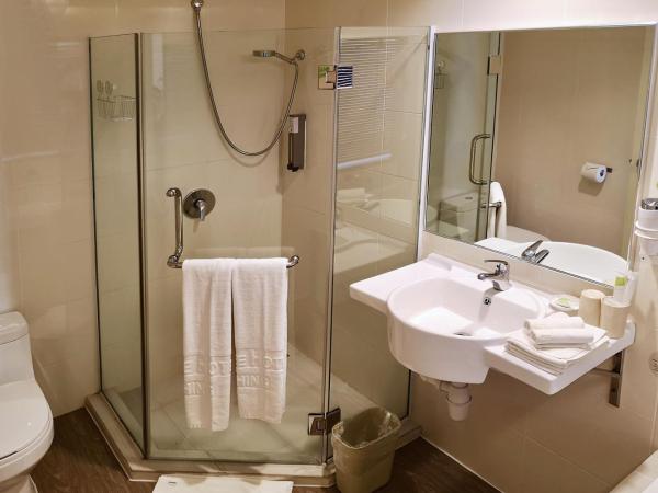 The LimeTree Hotel, Kuching : photo 3 de la chambre chambre familiale