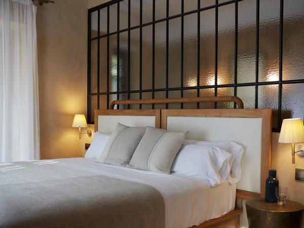 Boutique Hotel Mendi Argia : photo 1 de la chambre chambre double deluxe avec balcon