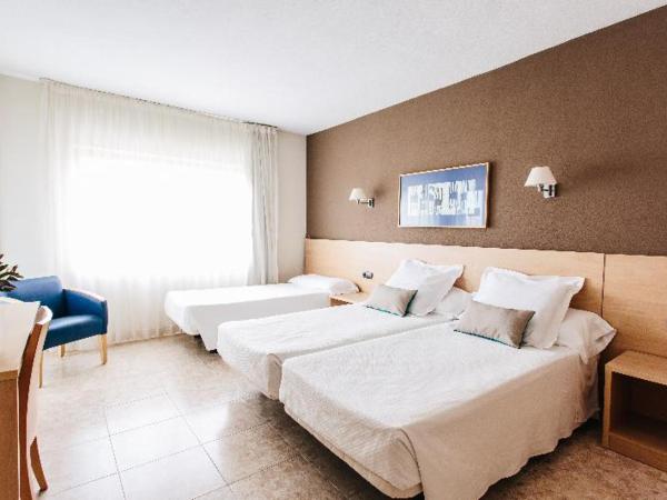 Hotel Almirante : photo 3 de la chambre room #9149625