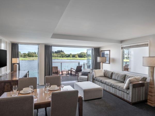 Peppers Clearwater Resort : photo 2 de la chambre suite face au lac