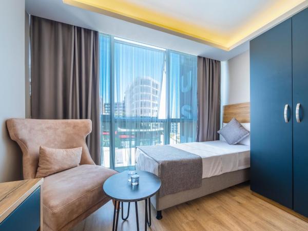 RUSH HOTEL İSTANBUL : photo 3 de la chambre chambre triple classique