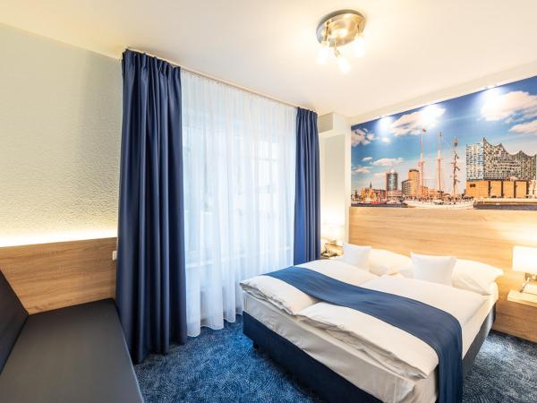 Hotel Hanseport Hamburg : photo 7 de la chambre chambre double standard