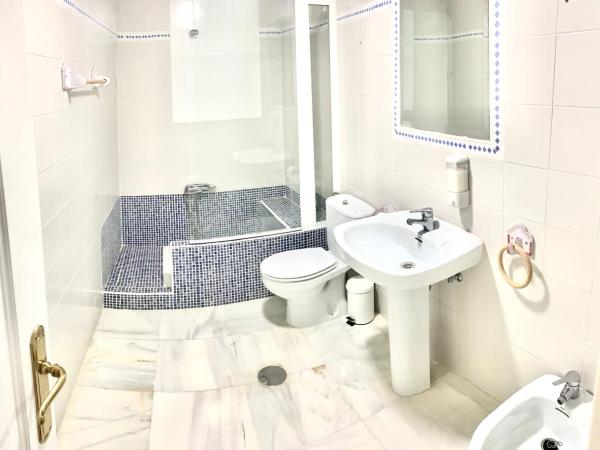 Mamre Hostel : photo 4 de la chambre lit dans un dortoir de 4 lits