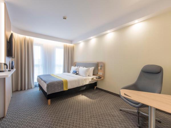 Holiday Inn Express Warsaw - Mokotow, an IHG Hotel : photo 7 de la chambre chambre double ou lits jumeaux