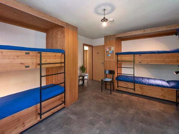 Chalet Turbina : photo 3 de la chambre lit dans un dortoir de 4 lits