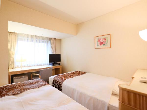 Hotel Hiroshima Garden Palace : photo 1 de la chambre chambre lits jumeaux Économique