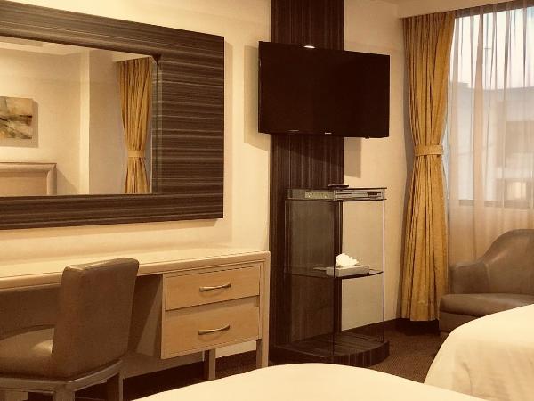 Hotel Marbella : photo 2 de la chambre chambre double avec 2 lits doubles