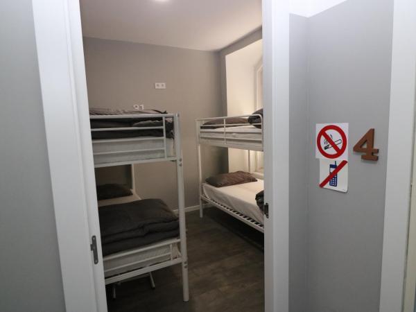 Madrid Downtown Hostel : photo 2 de la chambre lit dans dortoir mixte de 4 lits