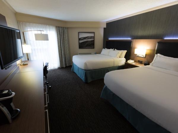 Holiday Inn Express Edmonton Downtown, an IHG Hotel : photo 4 de la chambre chambre standard avec 2 lits queen-size