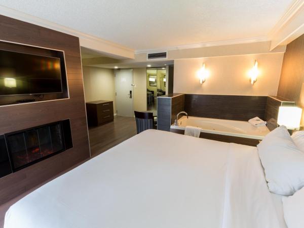 Holiday Inn Express Edmonton Downtown, an IHG Hotel : photo 4 de la chambre suite lit king-size – non-fumeurs