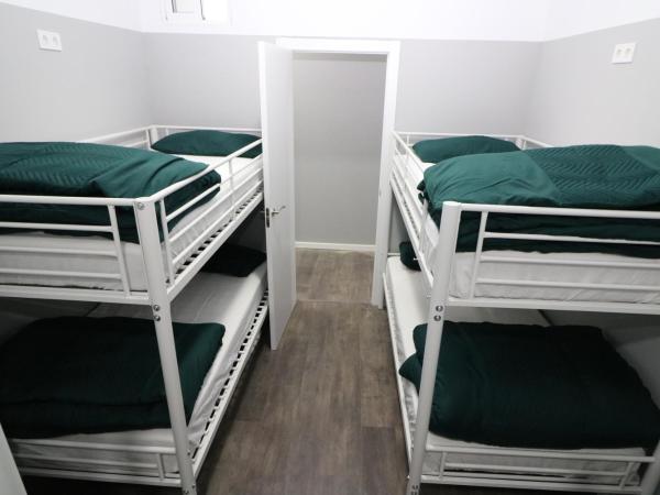 Madrid Downtown Hostel : photo 2 de la chambre lit superposé dans dortoir mixte