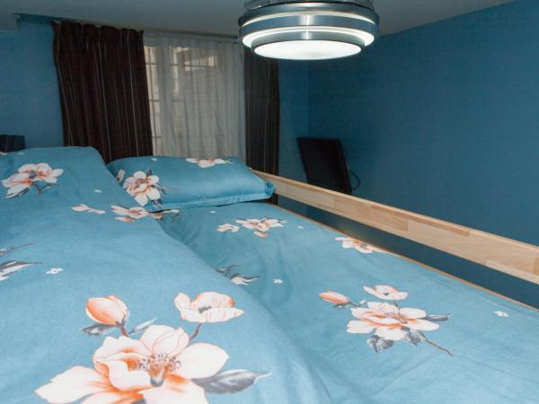 Club246 Paris Saint Martin : photo 9 de la chambre chambre quadruple de luxe