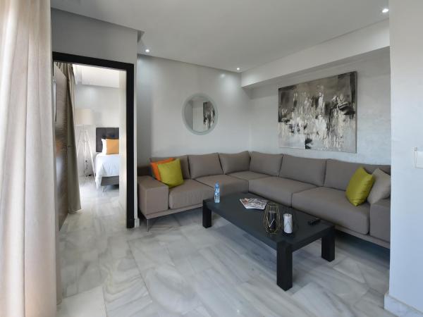 Le Yacht Suites Hotel : photo 1 de la chambre suite supérieure