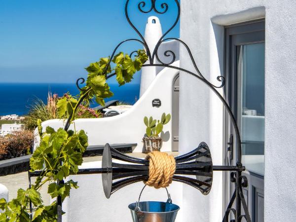 San Marino Suites by Calm Collection : photo 6 de la chambre suite avec piscine dans une grotte