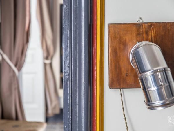 Grand Tour Design Guest House Catania : photo 7 de la chambre chambre familiale standard