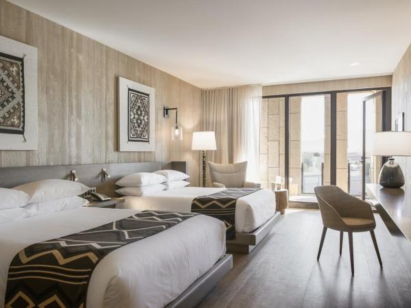 Hotel Chaco : photo 4 de la chambre chambre quadruple avec balcon