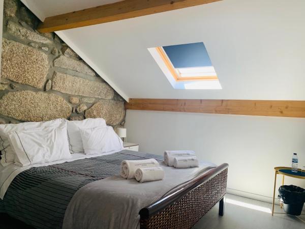 Campanhã Boutique Station : photo 5 de la chambre chambre double standard avec salle de bains commune