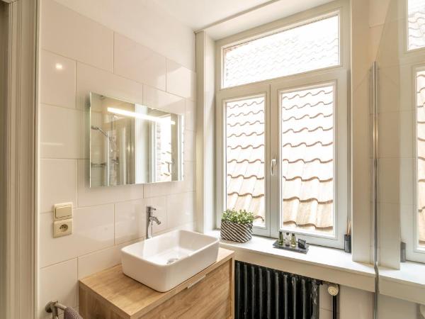 Guesthouse Maison de la Rose : photo 4 de la chambre chambre double deluxe avec douche