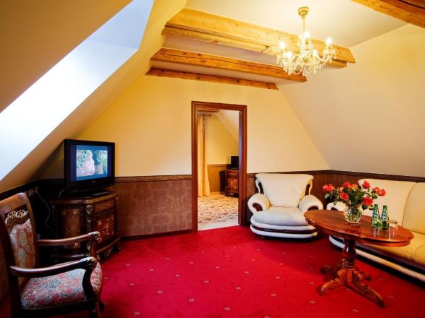 Pałac Margot Nature&SPA : photo 1 de la chambre appartement familial avec baignoire spa (2 adultes + 2 enfants)