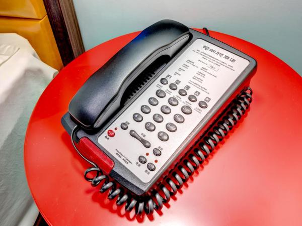 Happy Dragon City Culture Hotel-Tianjin Draum Tower & Dayuecheng shopping mall : photo 8 de la chambre chambre lits jumeaux avec salle de bains privative