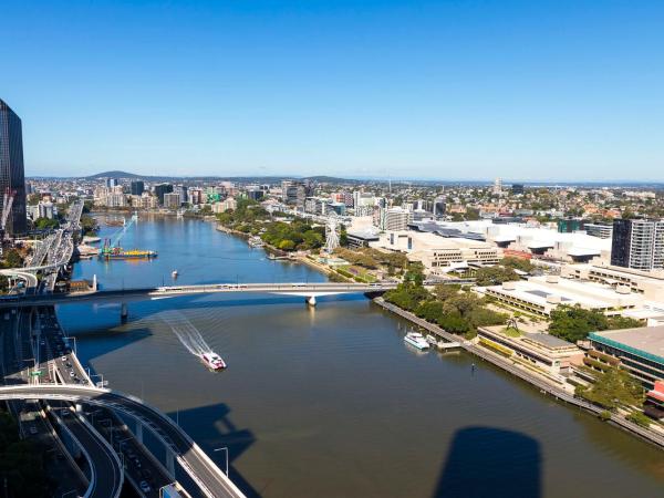 Evolution Apartments : photo 10 de la chambre appartement 2 chambres et 2 salles de bains - vue sur rivière