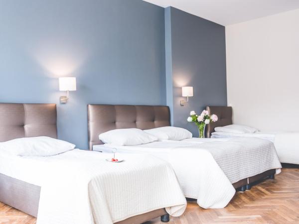 Hotel Floryan Old Town : photo 3 de la chambre chambre quadruple supérieure 