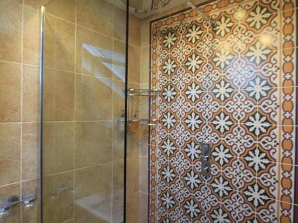 Tower Guest House : photo 10 de la chambre oriental dream king